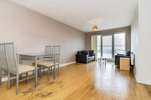 2 bedroom apartment to rent, Pilgrims Way, Greater Manchester M50