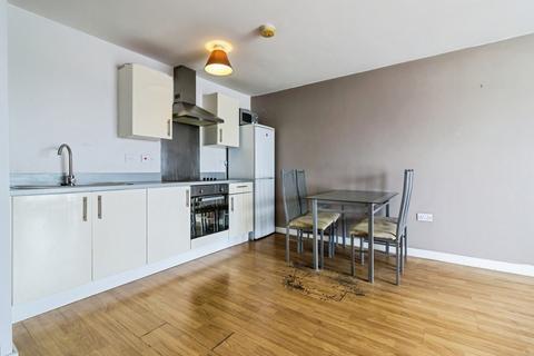 2 bedroom apartment to rent, Pilgrims Way, Greater Manchester M50