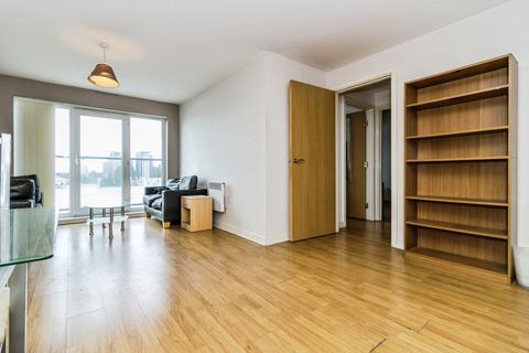 2 bedroom apartment to rent, Pilgrims Way, Greater Manchester M50