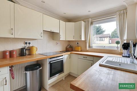 undefined, (Generous Garden and Garage), Templeway West, Lydney, Gloucestershire. GL15 5JD