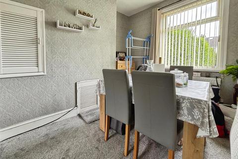 undefined, Leeds Road, Bradford BD2
