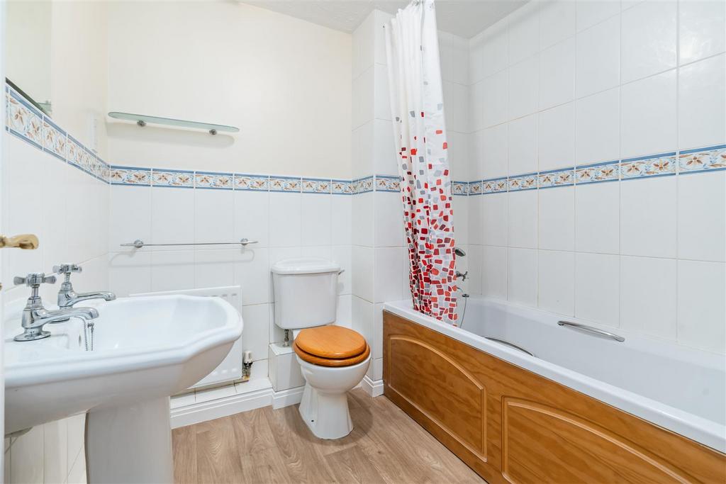24 Trundle Lane 1.jpg