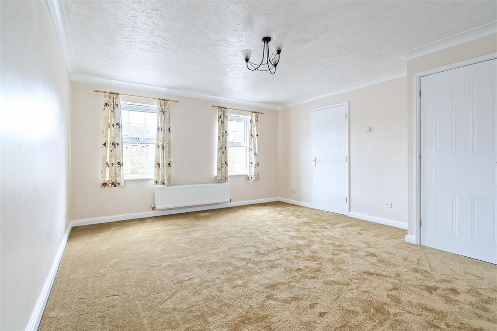 24 Trundle Lane 3.jpg