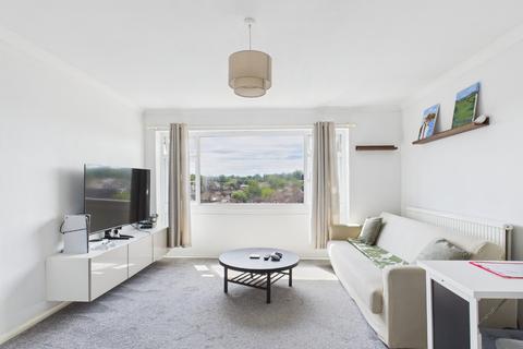 1 bedroom flat for sale, Glaston Court, Bromley BR1