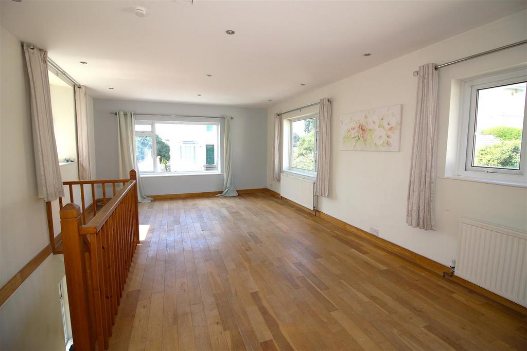 Lounge area