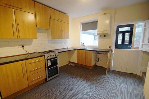 2 bedroom terraced house to rent, Claybank Terrace, Mossley OL5