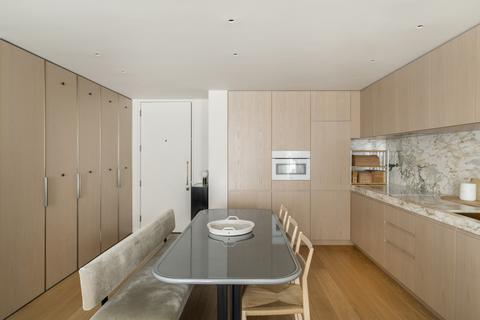 2 bedroom apartment for sale, Burlington Gate, Cork Street, London W1S