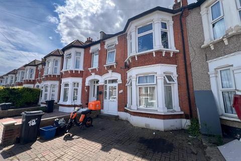 18 Cobham Road, Ilford, IG3 9JP