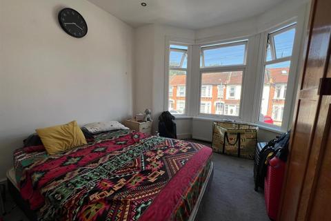 18 Cobham Road, Ilford, IG3 9JP