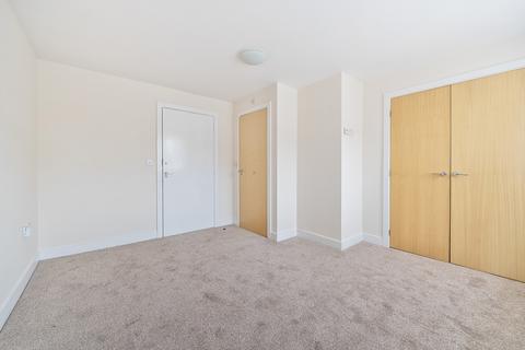 12 Kew Close, Romford, RM1 4WJ
