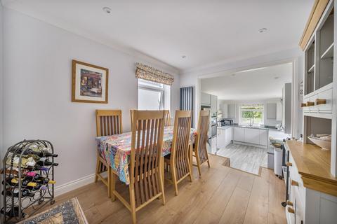 8 Bourchier Close, Bampton, Tiverton, EX16 9AG