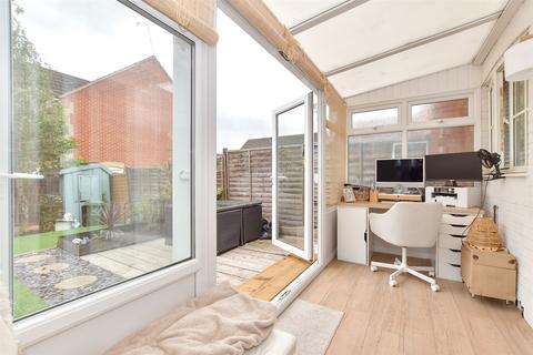 24 Barra Glade, Wickford, SS12 9GU
