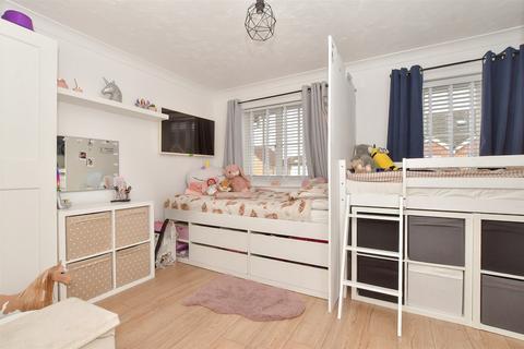 24 Barra Glade, Wickford, SS12 9GU
