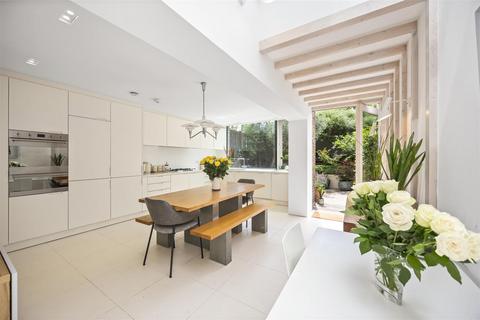 55 Callcott Road, London, NW6 7EE