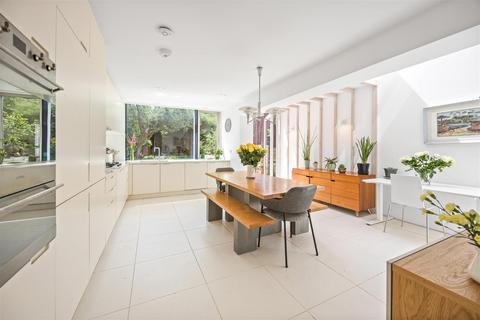 55 Callcott Road, London, NW6 7EE