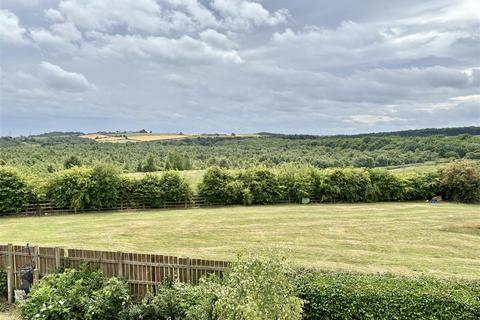3 bedroom semi-detached house for sale, Ruskin Avenue, Easington Lane, Houghton Le Spring
