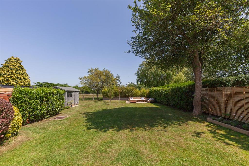 Garden 1.jpg
