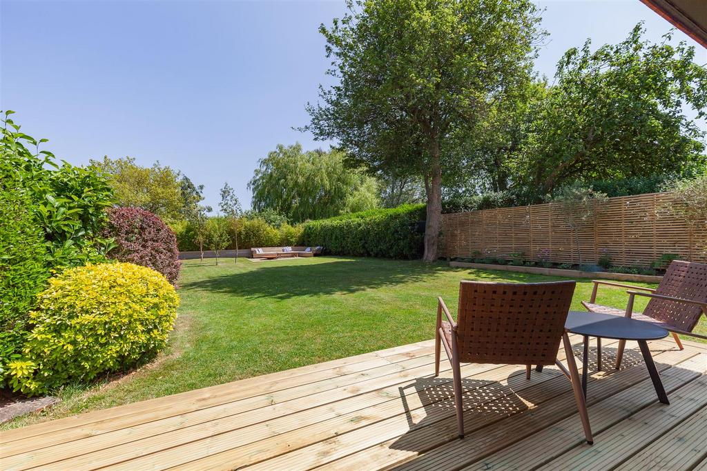 Garden 4.jpg