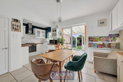 17 Green Lane, London, SE9 2AF