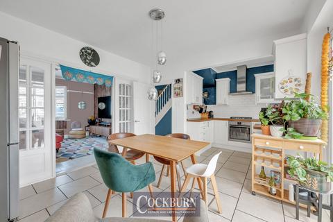 17 Green Lane, London, SE9 2AF