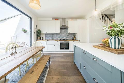 undefined, Wimbledon Road, London SW17