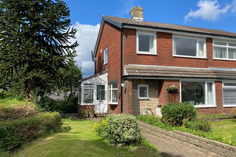 3 bedroom semi-detached house for sale, 1 Saffron Drive, Oldham, OL4 2PU
