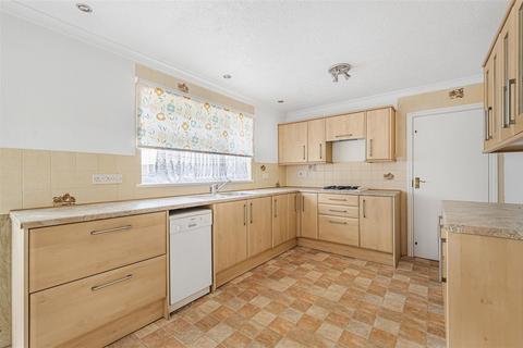2 bedroom detached bungalow for sale, Friars Avenue, Peacehaven