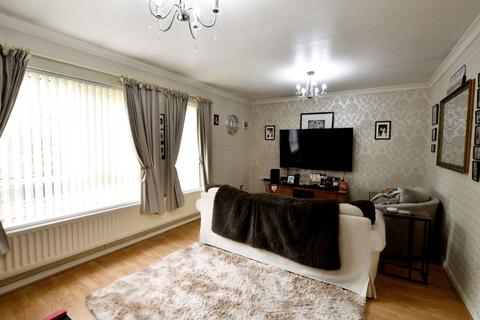 Longacre, Fatfield, Washington, Tyne and Wear, NE38 8RG