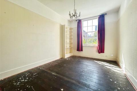 2 bedroom terraced house for sale, Coach Drive, Fladbury, Pershore