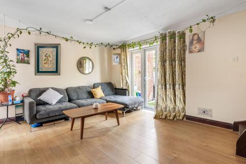 undefined, Batten Close, London