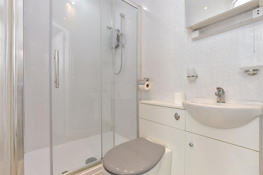 Annexe Shower Room