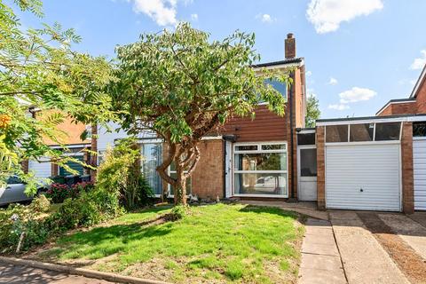 48 Chase Close, Arlesey, SG15 6UU