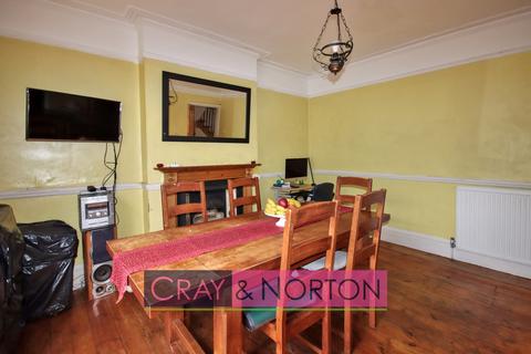3 bedroom end of terrace house for sale, Lyndhurst Road, Thornton Heath, CR7