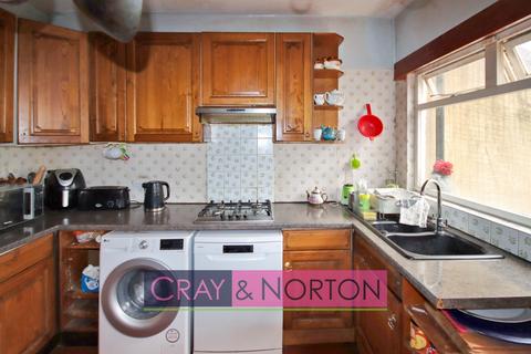 3 bedroom end of terrace house for sale, Lyndhurst Road, Thornton Heath, CR7