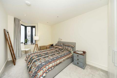 2 bedroom flat for sale, Honeywood Road, London NW10