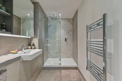 2 bedroom flat for sale, Pegler Square, Kidbrooke, London, SE3