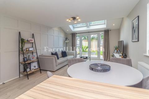 18 Spinners Avenue, Bamber Bridge, Preston, PR5 6FP