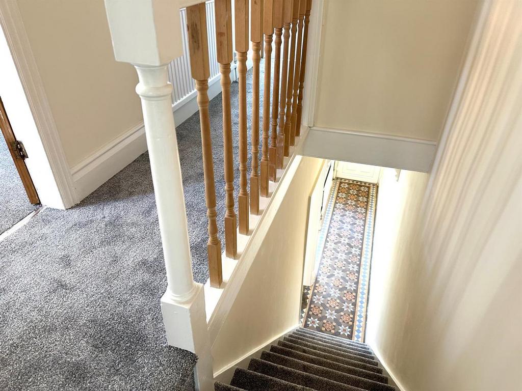 Stairs / landing