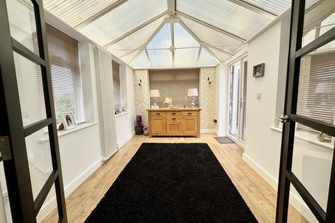 29 Croft Drive, Mapplewell, Barnsley, S75 6AN
