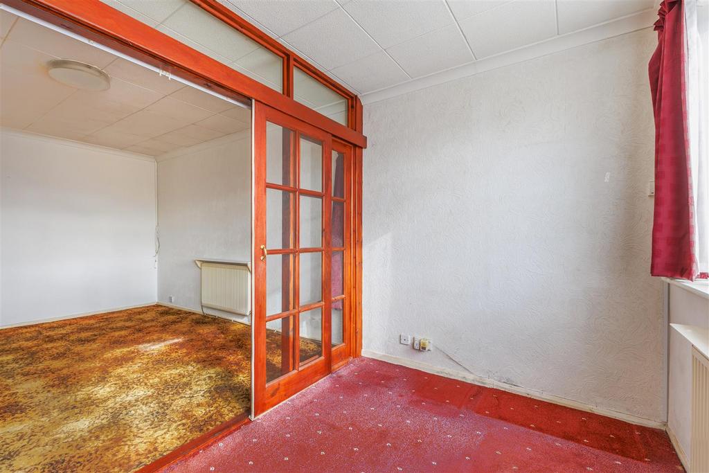 6 R1 A2665-HDR.jpg