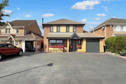 12 Carling Close, Coalville, LE67 4EP