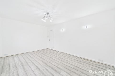 undefined, High Road, London, N12