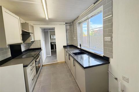 2 bedroom terraced house to rent, Milton Walk, South Yorkshire DN1