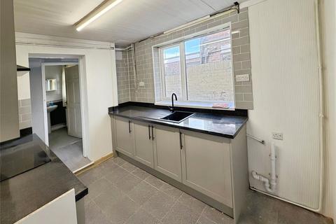 2 bedroom terraced house to rent, Milton Walk, South Yorkshire DN1