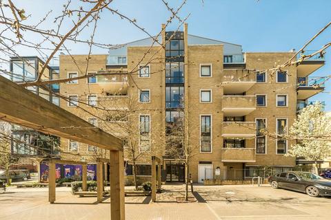 Frazer Nash Close, Isleworth TW7