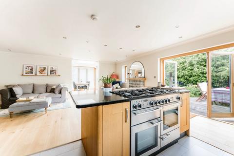 4 bedroom detached house for sale, Norwich Road, Dereham