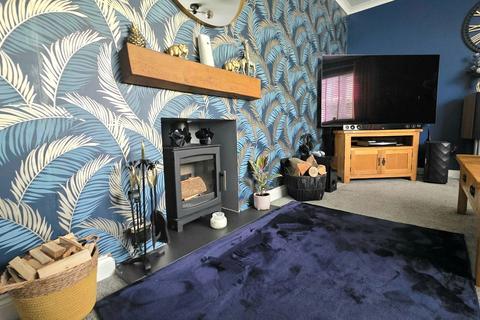 99 Greenhill Road, Sebastopol, Pontypool, NP4 5BH