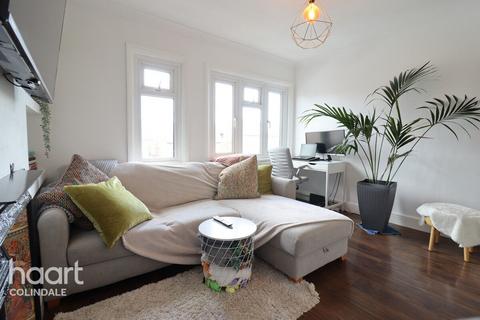 2 bedroom maisonette for sale, Edgware Road, NW9