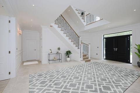Dendrons The Chase, Oxshott, Leatherhead, KT22 0HR