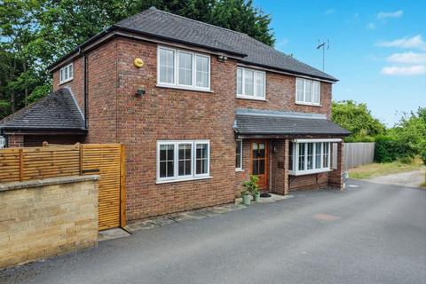 undefined, Derby Road, Risley